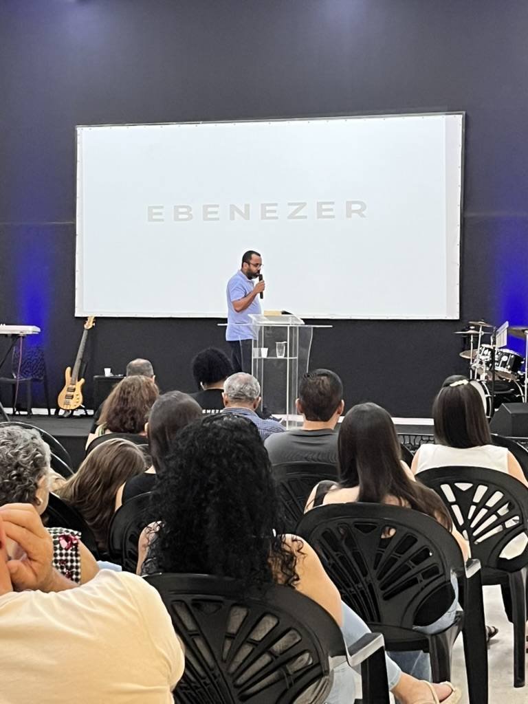 Culto na Igreja do Nazareno Ebenezer